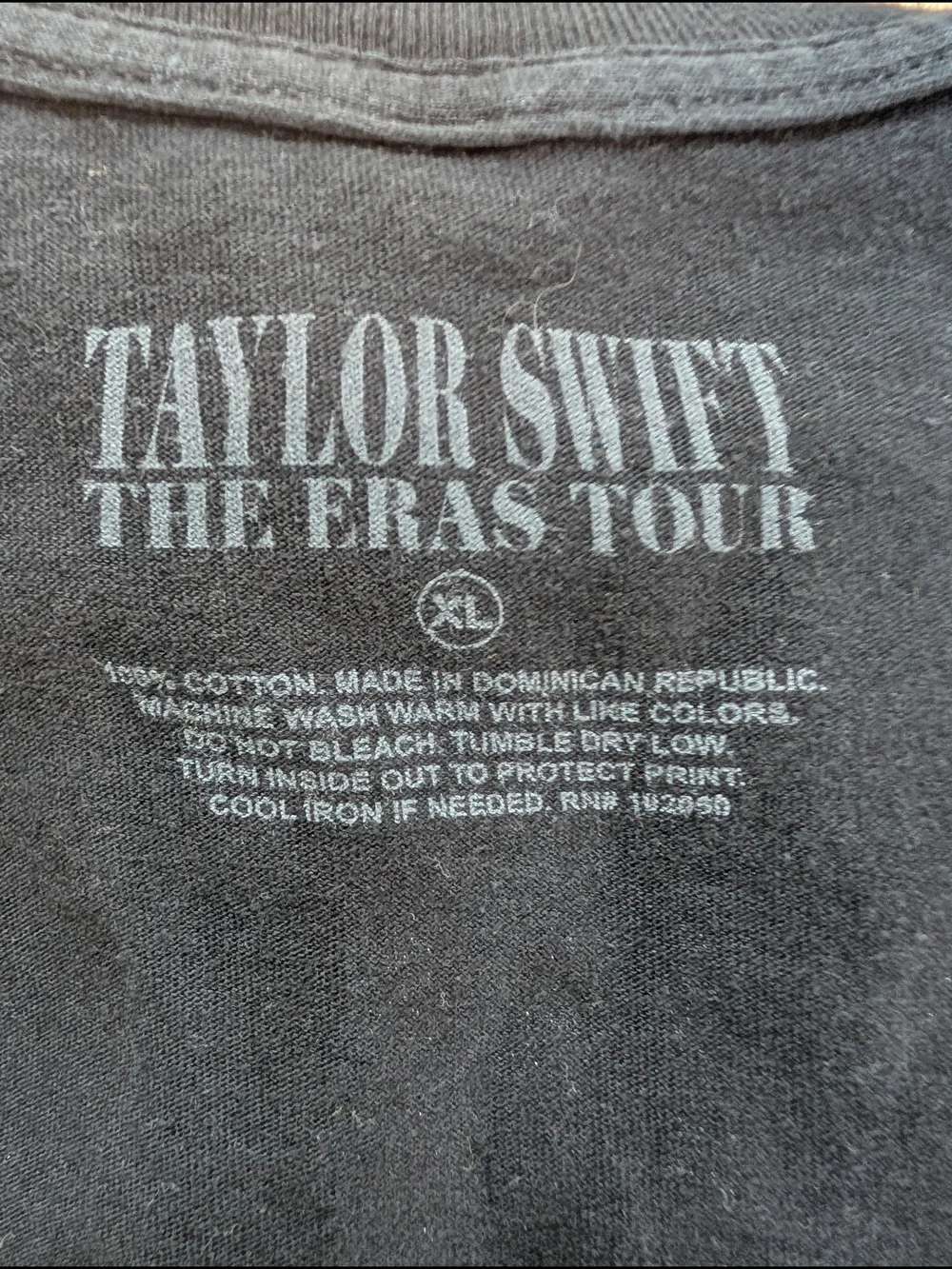 Taylor Swift The Eras Tour Graphic Concert T-Shirt Black XL Official Merch - Picture 3 of 3